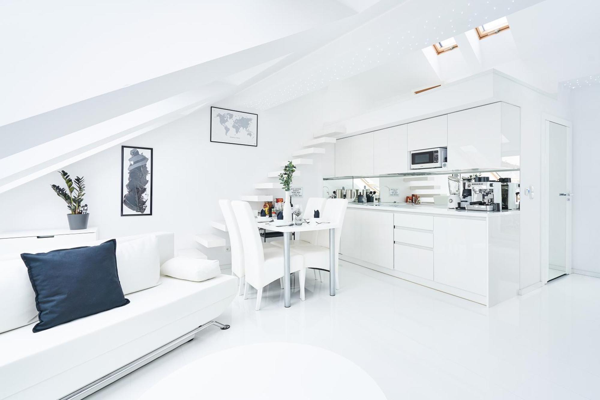 Apartamento Unique Design Loft In Middle Of Centre Of Old Town With Netflix Cracovia Exterior foto